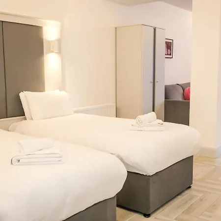 Inchicore Suites *