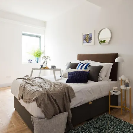 Inchicore Suites *